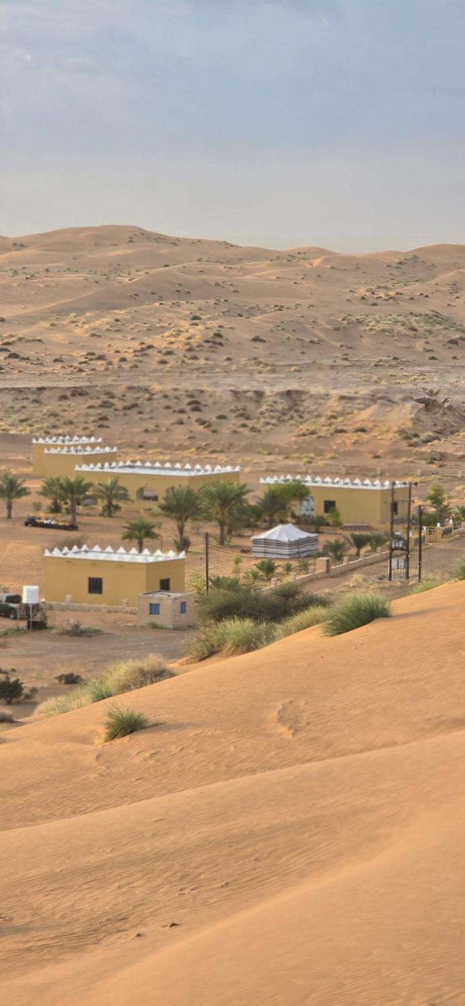 Al Hawiyah Camp Hotell Exteriör bild